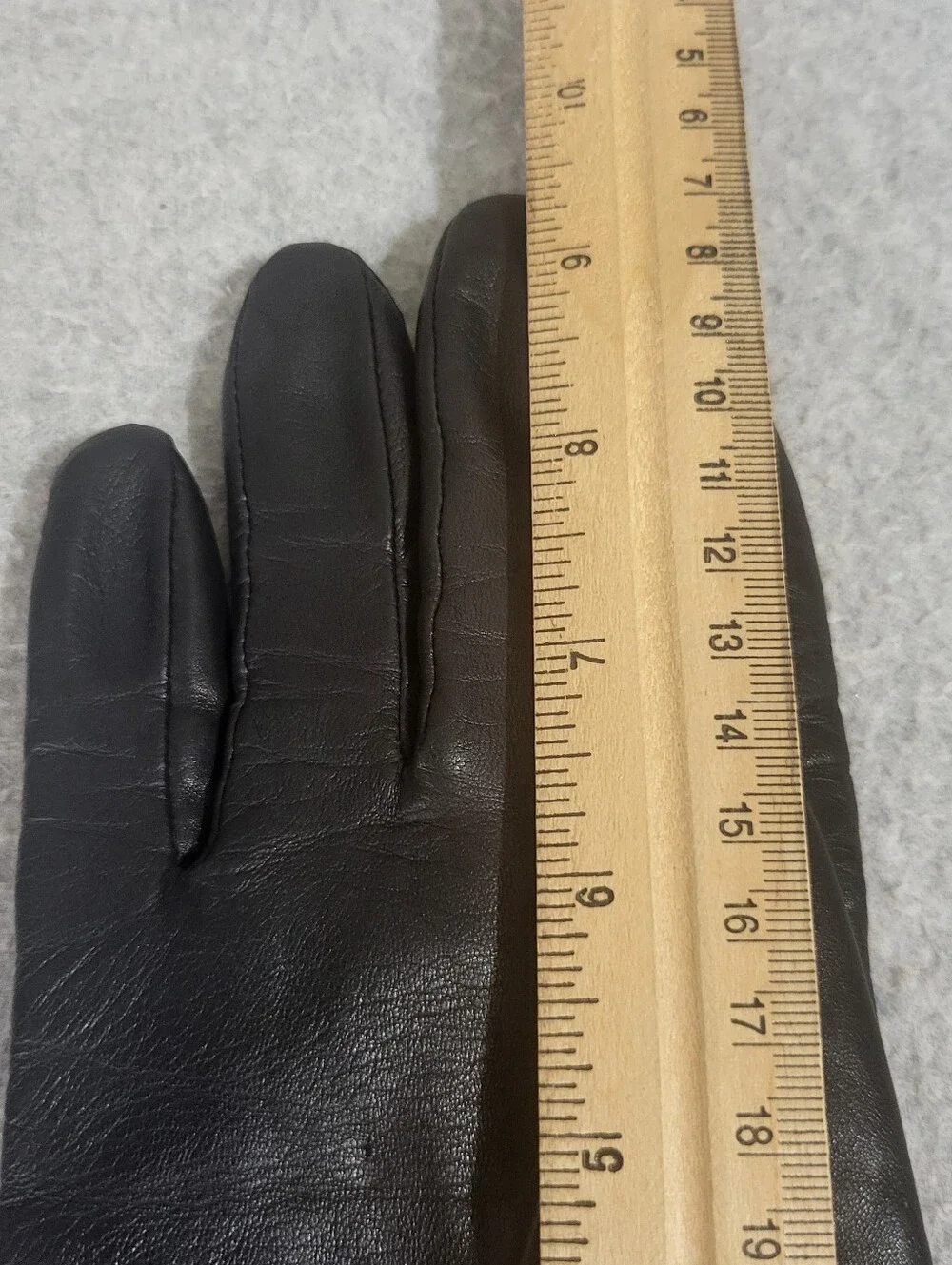 Vintage Wilsons Leather Gloves Women Size L Thinsulate Winter Driving Minimalist